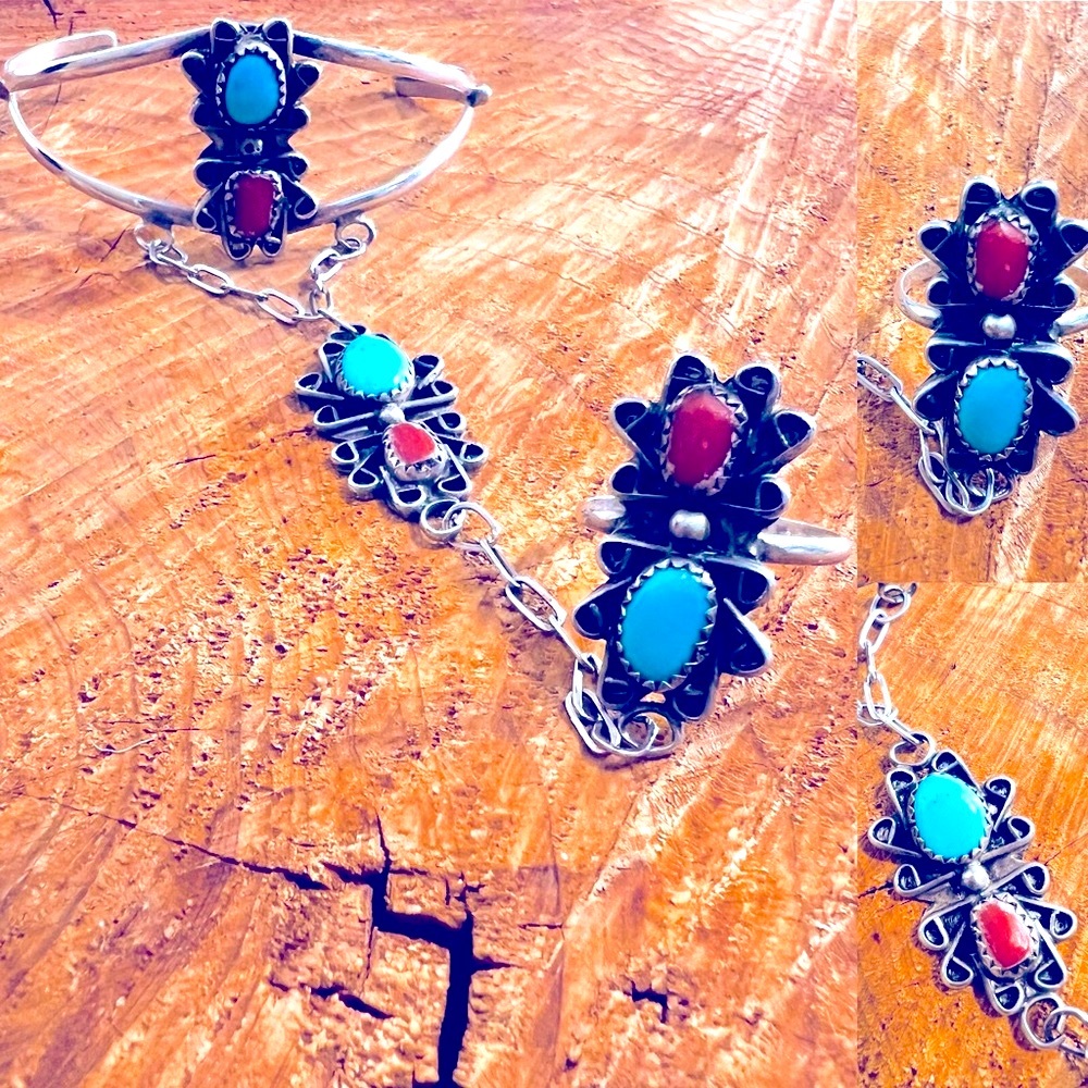 🌟AUTHENTIC 🌟 Silver, turquoise & coral Cuff Bracelet w/chain & ring